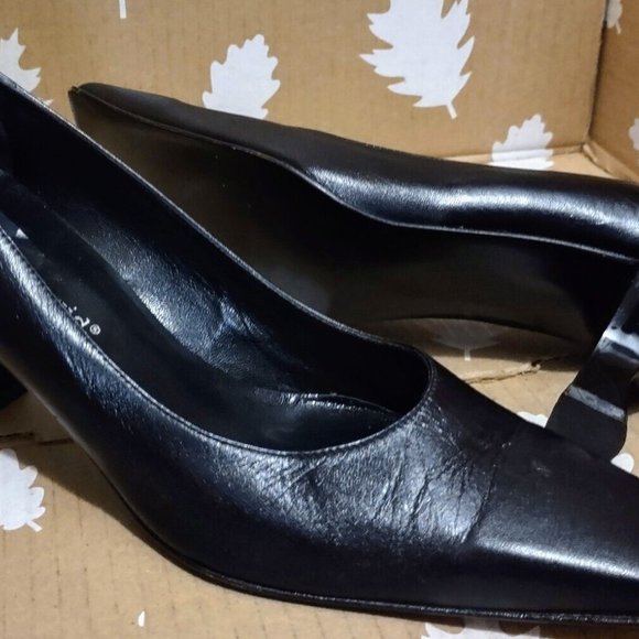 VNTG Charles David By Nathalie M. Avant Garde Laquered Spool Kitten Heel 6B New - Picture 2 of 12